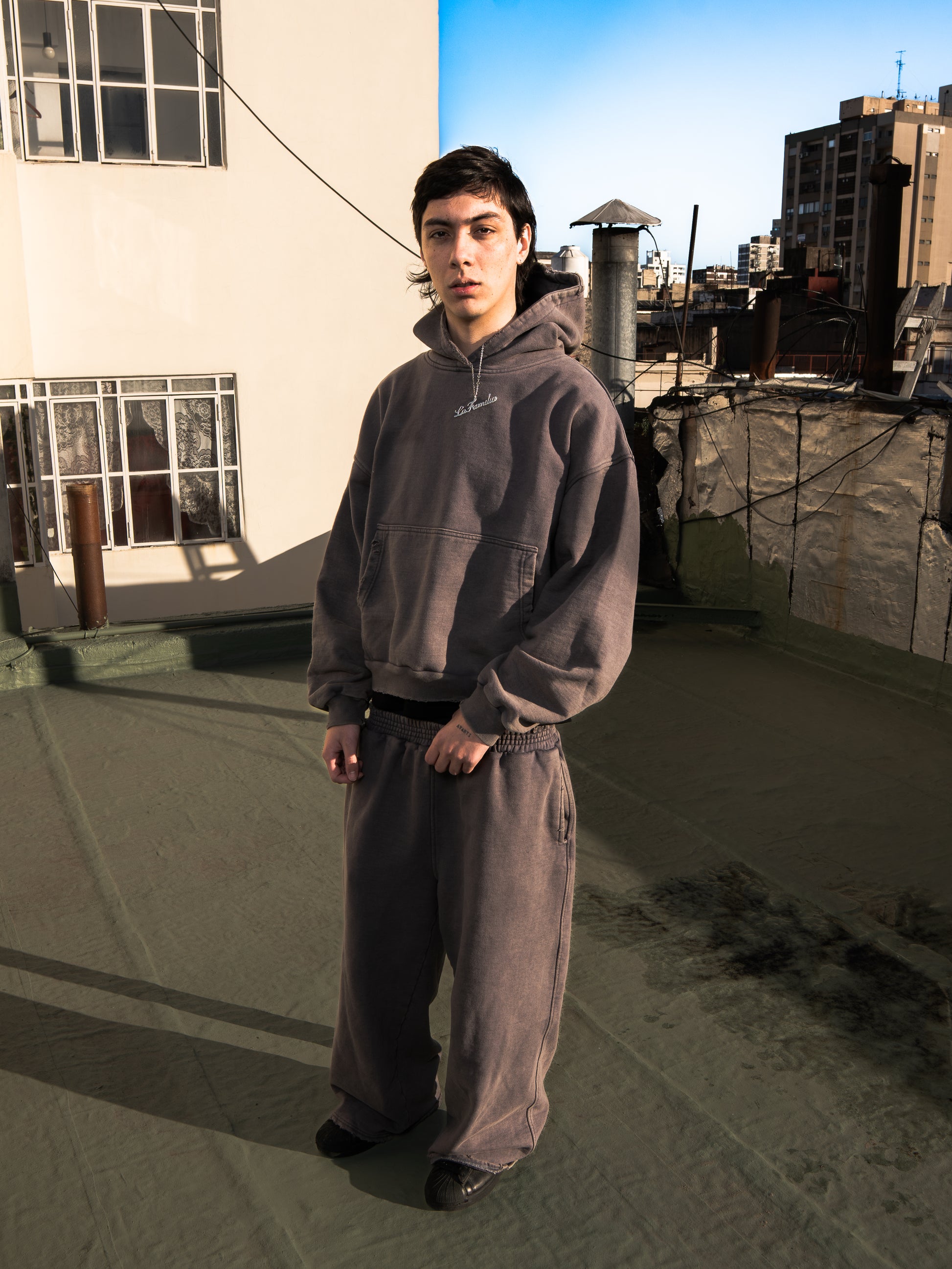 HEAVYWEIGHT JOGGER WASHED “RINHOSKIN”